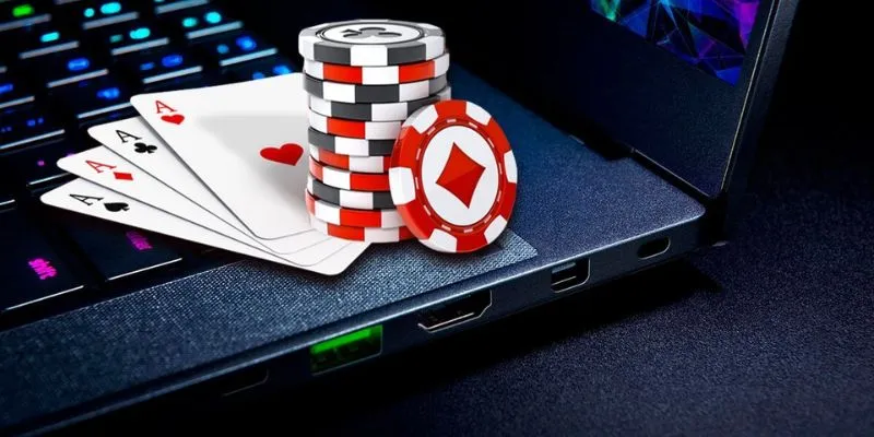 Poker online là một trong những trò chơi được yêu thích trên toàn thế giới 
