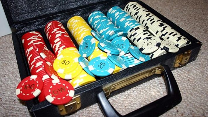 Phỉnh là một trong những trò chơi cá cược phổ biến và hấp dẫn trong thế giới giải trí hiện nay